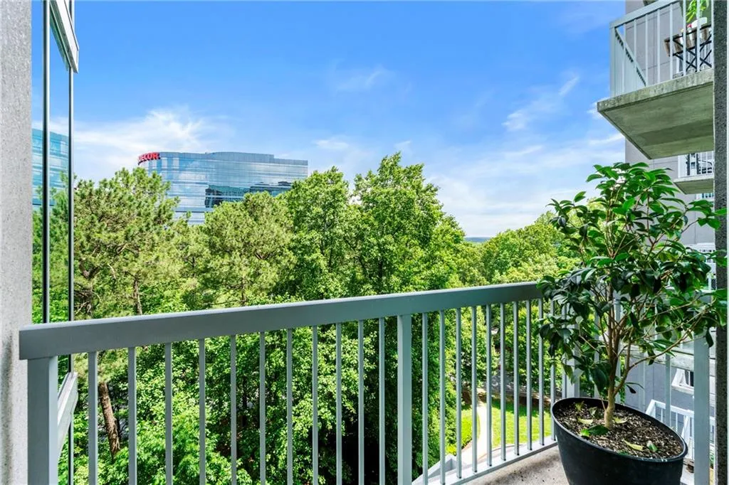 3300 Windy Ridge Parkway Se Unit 809, Atlanta, Georgia 30339, 2 Bedrooms Bedrooms, ,2 BathroomsBathrooms,Residential,For Sale,3300 Windy Ridge Parkway Se Unit 809,7594504