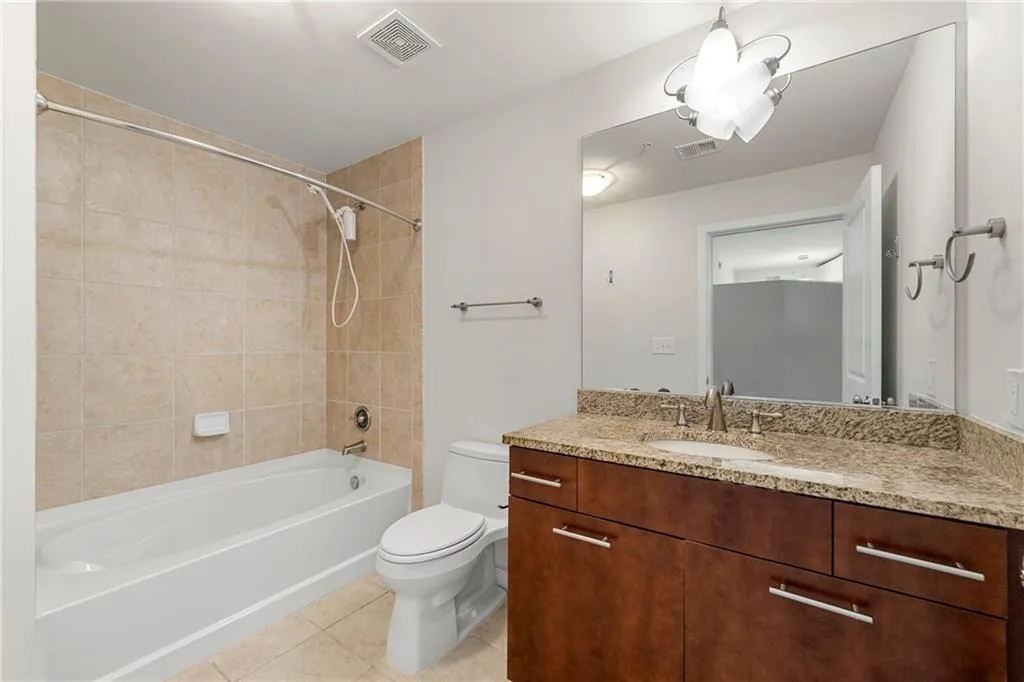 3300 Windy Ridge Parkway Se Unit 809, Atlanta, Georgia 30339, 2 Bedrooms Bedrooms, ,2 BathroomsBathrooms,Residential,For Sale,3300 Windy Ridge Parkway Se Unit 809,7594504