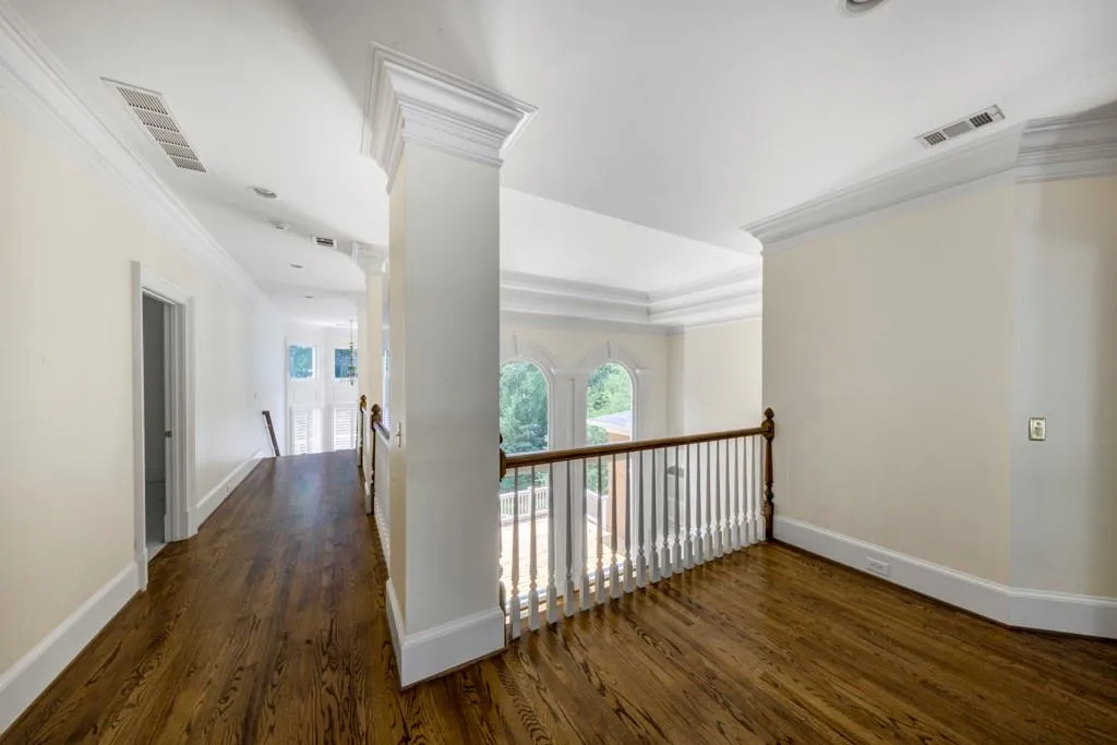 730 Heards Ferry Road, Sandy Springs, Georgia 30328, 4 Bedrooms Bedrooms, ,4 BathroomsBathrooms,Residential,Sold,730 Heards Ferry Road,7251046