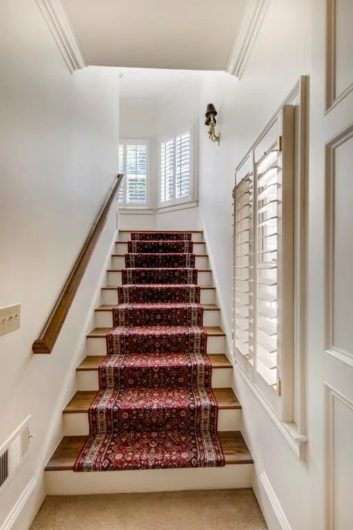 730 Heards Ferry Road, Sandy Springs, Georgia 30328, 4 Bedrooms Bedrooms, ,4 BathroomsBathrooms,Residential,Sold,730 Heards Ferry Road,7251046