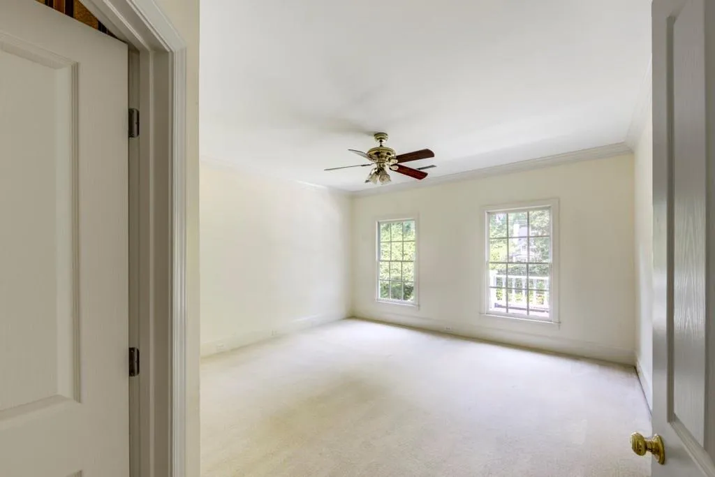 730 Heards Ferry Road, Sandy Springs, Georgia 30328, 4 Bedrooms Bedrooms, ,4 BathroomsBathrooms,Residential,Sold,730 Heards Ferry Road,7251046