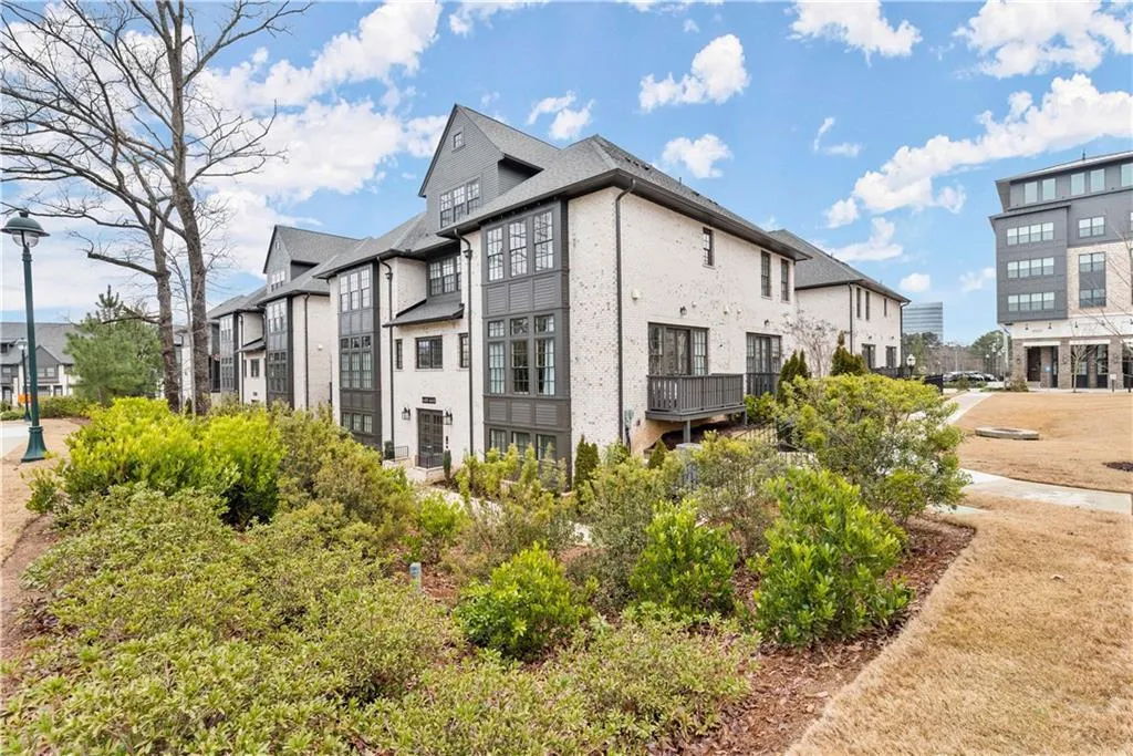 6602 Sterling Drive, Sandy Springs, Georgia 30328, 1 Bedroom Bedrooms, ,1 BathroomBathrooms,Residential,Sold,6602 Sterling Drive,7008608