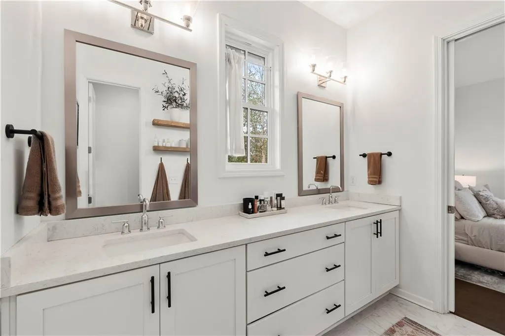 6602 Sterling Drive, Sandy Springs, Georgia 30328, 1 Bedroom Bedrooms, ,1 BathroomBathrooms,Residential,Sold,6602 Sterling Drive,7008608