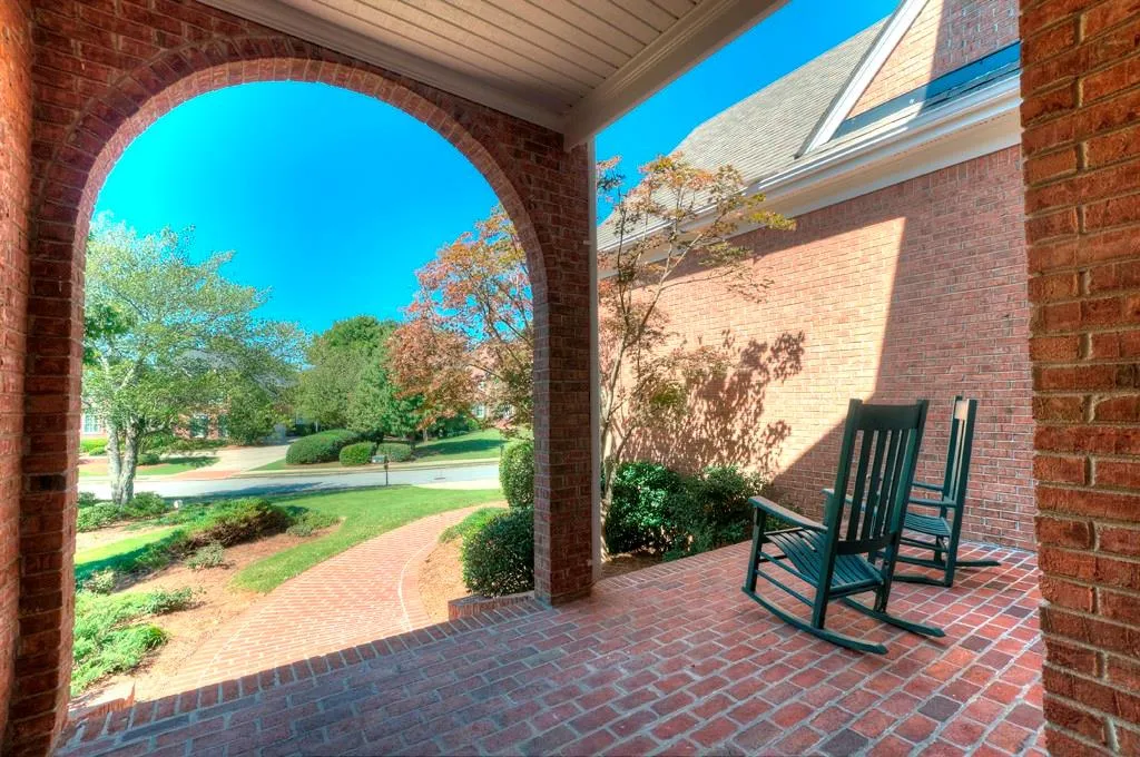 315 Nesbit Downs Court, Atlanta, Georgia 30350, 4 Bedrooms Bedrooms, ,5 BathroomsBathrooms,Residential,Sold,315 Nesbit Downs Court,5595370