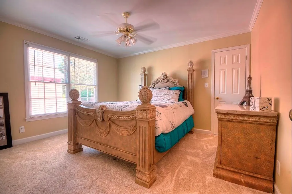 315 Nesbit Downs Court, Atlanta, Georgia 30350, 4 Bedrooms Bedrooms, ,5 BathroomsBathrooms,Residential,Sold,315 Nesbit Downs Court,5595370