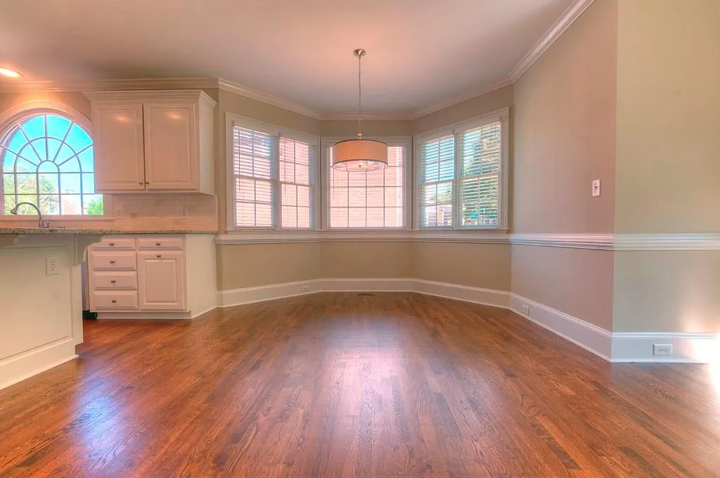 315 Nesbit Downs Court, Atlanta, Georgia 30350, 4 Bedrooms Bedrooms, ,5 BathroomsBathrooms,Residential,Sold,315 Nesbit Downs Court,5595370