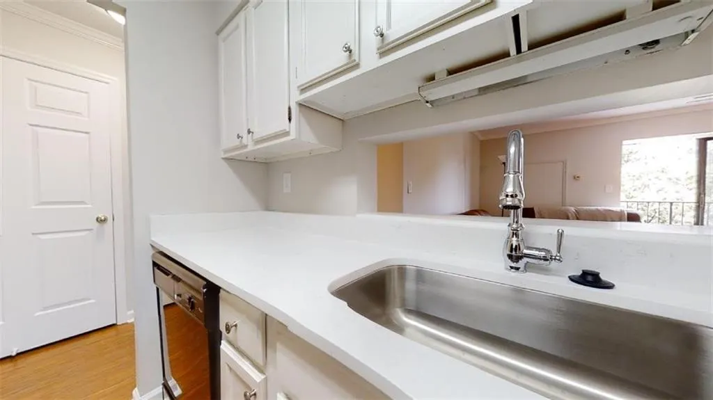 300 Johnson Ferry Road Ne Unit A701, Sandy Springs, Georgia 30328, 1 Bedroom Bedrooms, ,1 BathroomBathrooms,Residential,Sold,300 Johnson Ferry Road Ne Unit A701,7224912 300 Johnson Ferry Road Ne Unit A701, Sandy Springs, Georgia 30328, 1 Bedroom Bedrooms, ,1 BathroomBathrooms,Residential,Sold,300 Johnson Ferry Road Ne Unit A701,7224912