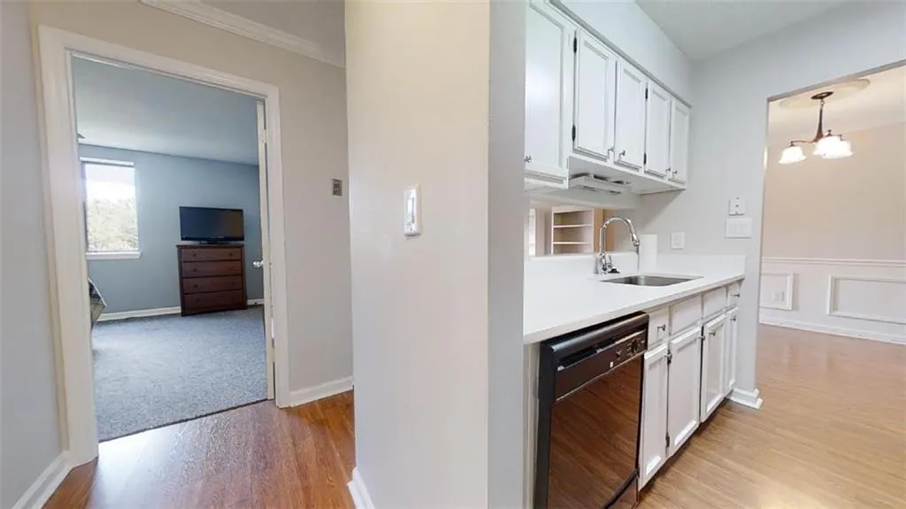 300 Johnson Ferry Road Ne Unit A701, Sandy Springs, Georgia 30328, 1 Bedroom Bedrooms, ,1 BathroomBathrooms,Residential,Sold,300 Johnson Ferry Road Ne Unit A701,7224912 300 Johnson Ferry Road Ne Unit A701, Sandy Springs, Georgia 30328, 1 Bedroom Bedrooms, ,1 BathroomBathrooms,Residential,Sold,300 Johnson Ferry Road Ne Unit A701,7224912