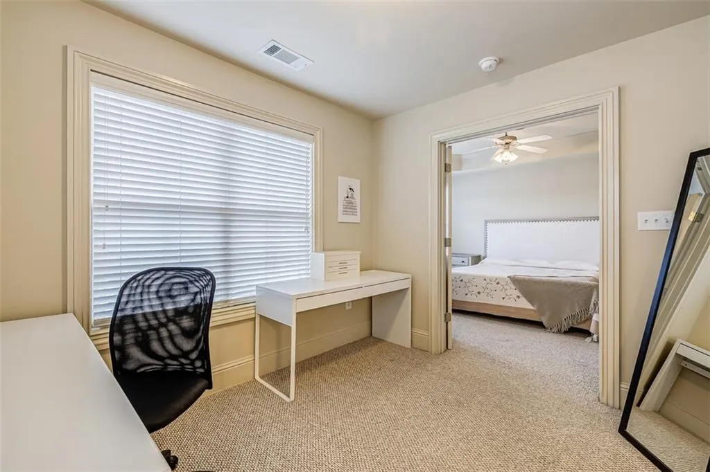 274 Le Gran Bend, Sandy Springs, Georgia 30328, 2 Bedrooms Bedrooms, ,2 BathroomsBathrooms,Residential,Sold,274 Le Gran Bend,7030812