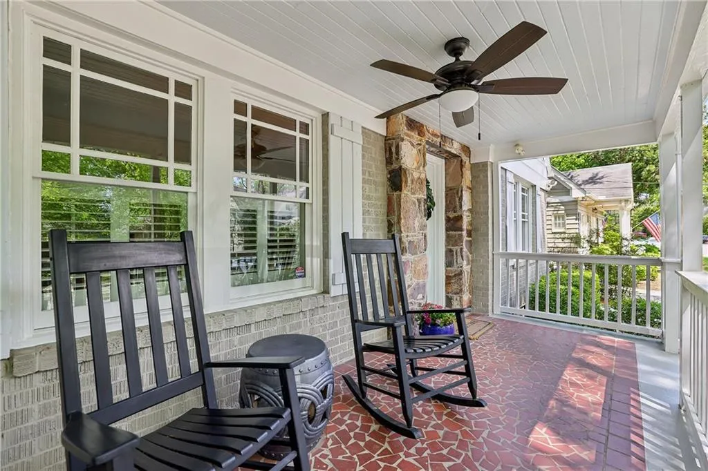 2874 Elliott Circle Ne, Atlanta, Georgia 30305, 3 Bedrooms Bedrooms, ,3 BathroomsBathrooms,Residential,For Sale,2874 Elliott Circle Ne,7623465