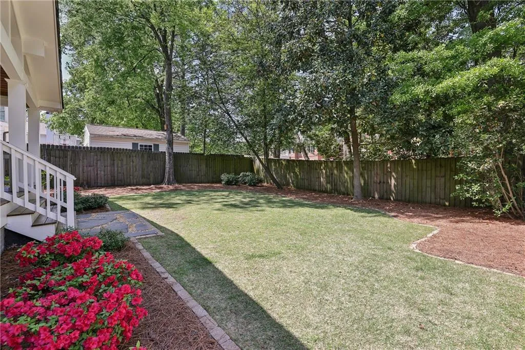 2874 Elliott Circle Ne, Atlanta, Georgia 30305, 3 Bedrooms Bedrooms, ,3 BathroomsBathrooms,Residential,For Sale,2874 Elliott Circle Ne,7623465