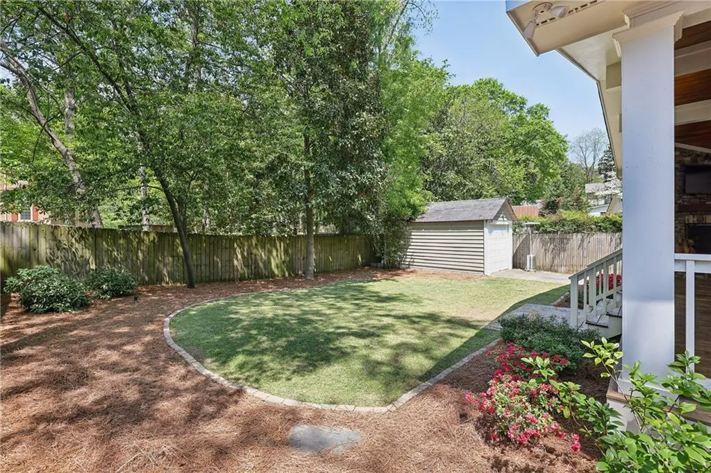 2874 Elliott Circle Ne, Atlanta, Georgia 30305, 3 Bedrooms Bedrooms, ,3 BathroomsBathrooms,Residential,For Sale,2874 Elliott Circle Ne,7623465