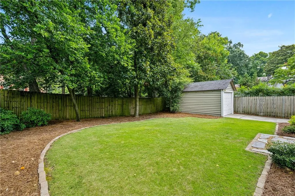 2874 Elliott Circle Ne, Atlanta, Georgia 30305, 3 Bedrooms Bedrooms, ,3 BathroomsBathrooms,Residential,For Sale,2874 Elliott Circle Ne,7623465