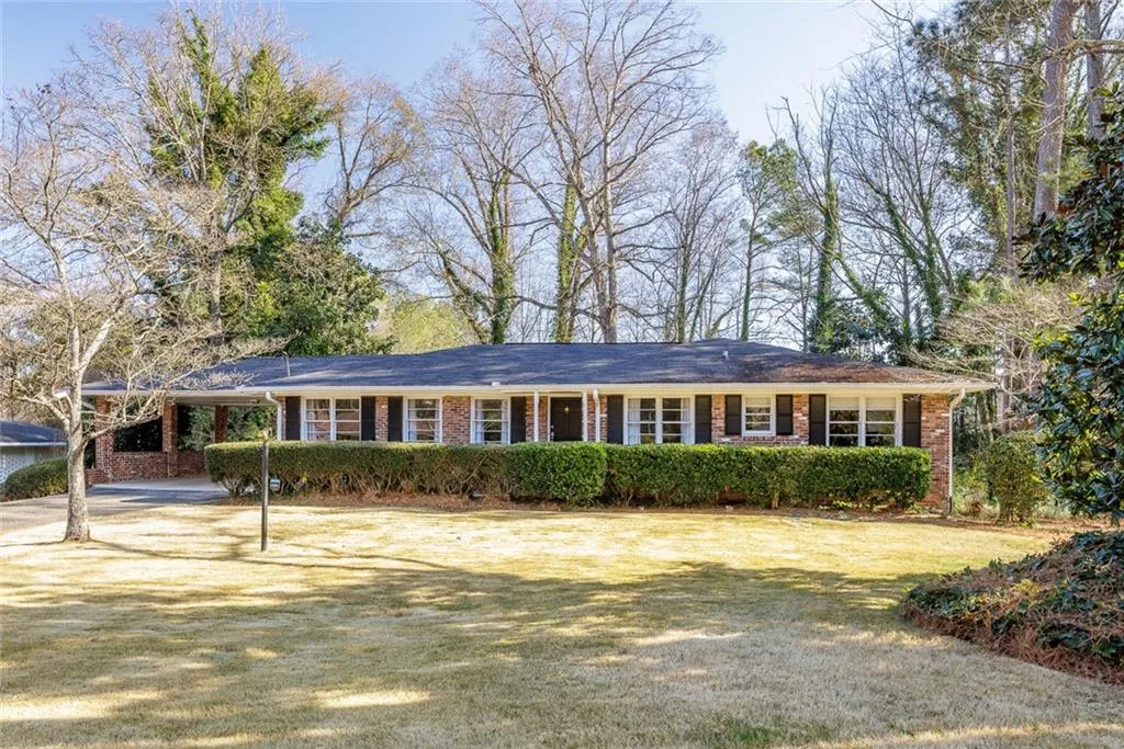 6705 Wright Road, Sandy Springs, Georgia 30328, 4 Bedrooms Bedrooms, ,3 BathroomsBathrooms,Residential,Sold,6705 Wright Road,6981019