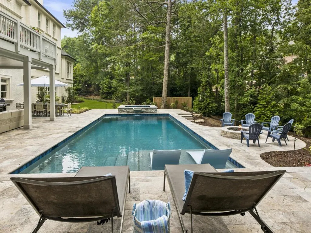 8410 Lazy Oaks Court, Sandy Springs, Georgia 30350, 5 Bedrooms Bedrooms, ,6 BathroomsBathrooms,Residential,Sold,8410 Lazy Oaks Court,7241684