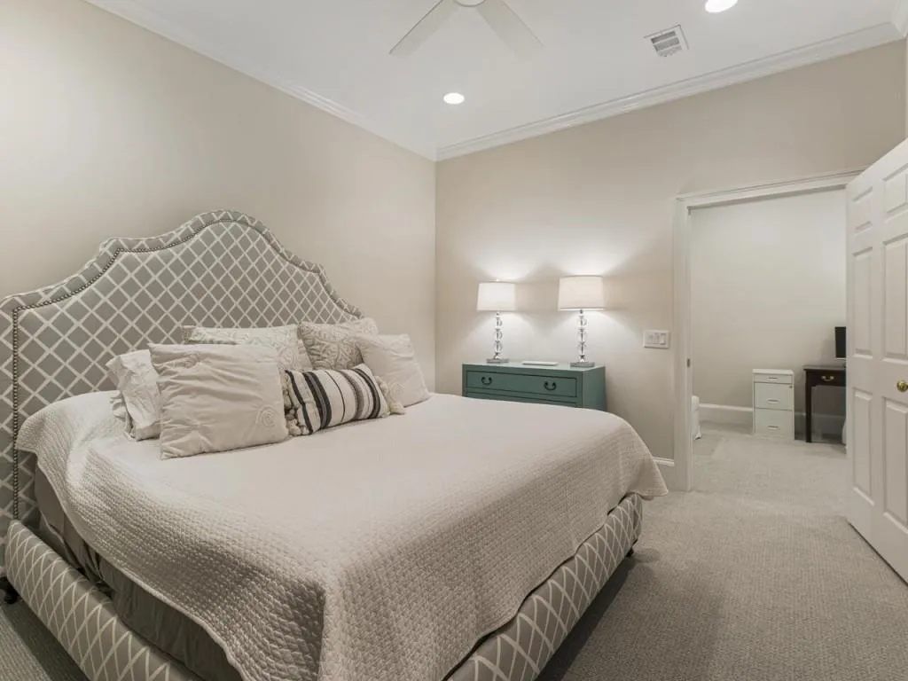 8410 Lazy Oaks Court, Sandy Springs, Georgia 30350, 5 Bedrooms Bedrooms, ,6 BathroomsBathrooms,Residential,Sold,8410 Lazy Oaks Court,7241684