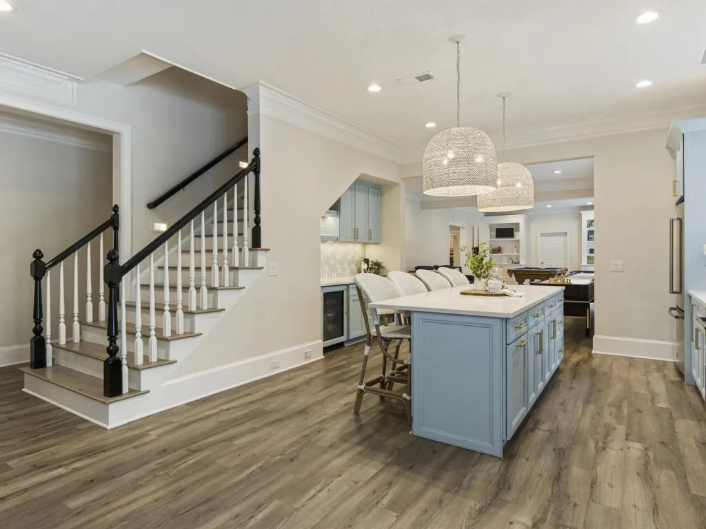 8410 Lazy Oaks Court, Sandy Springs, Georgia 30350, 5 Bedrooms Bedrooms, ,6 BathroomsBathrooms,Residential,Sold,8410 Lazy Oaks Court,7241684