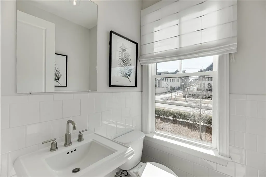 6625 Beacon Drive Unit 343, Sandy Springs, Georgia 30328, 3 Bedrooms Bedrooms, ,3 BathroomsBathrooms,Residential,Sold,6625 Beacon Drive Unit 343,6990847