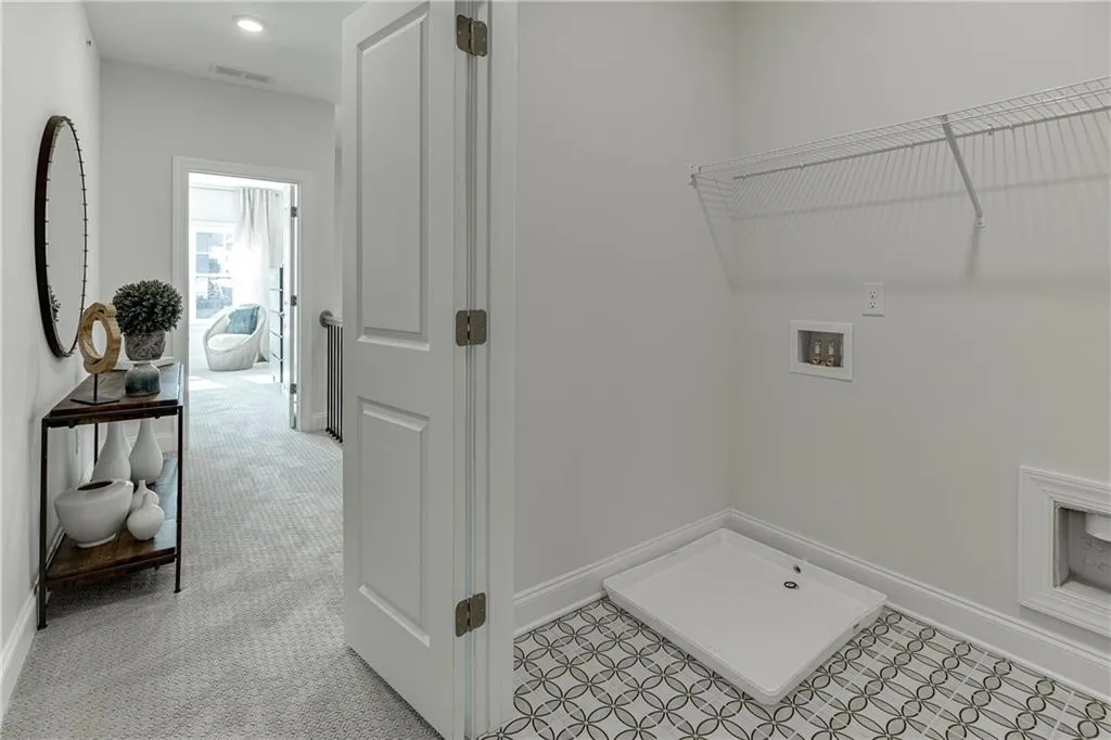 6625 Beacon Drive Unit 343, Sandy Springs, Georgia 30328, 3 Bedrooms Bedrooms, ,3 BathroomsBathrooms,Residential,Sold,6625 Beacon Drive Unit 343,6990847