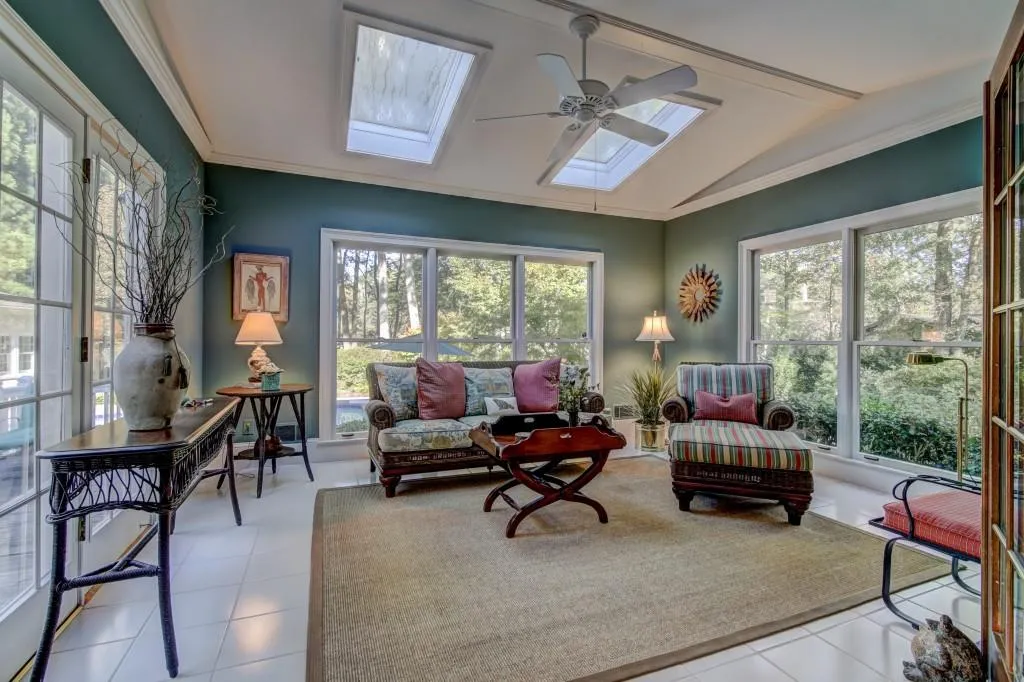1700 Brandon Hall Drive, Sandy Springs, Georgia 30350, 6 Bedrooms Bedrooms, ,4 BathroomsBathrooms,Residential,Sold,1700 Brandon Hall Drive,5999284