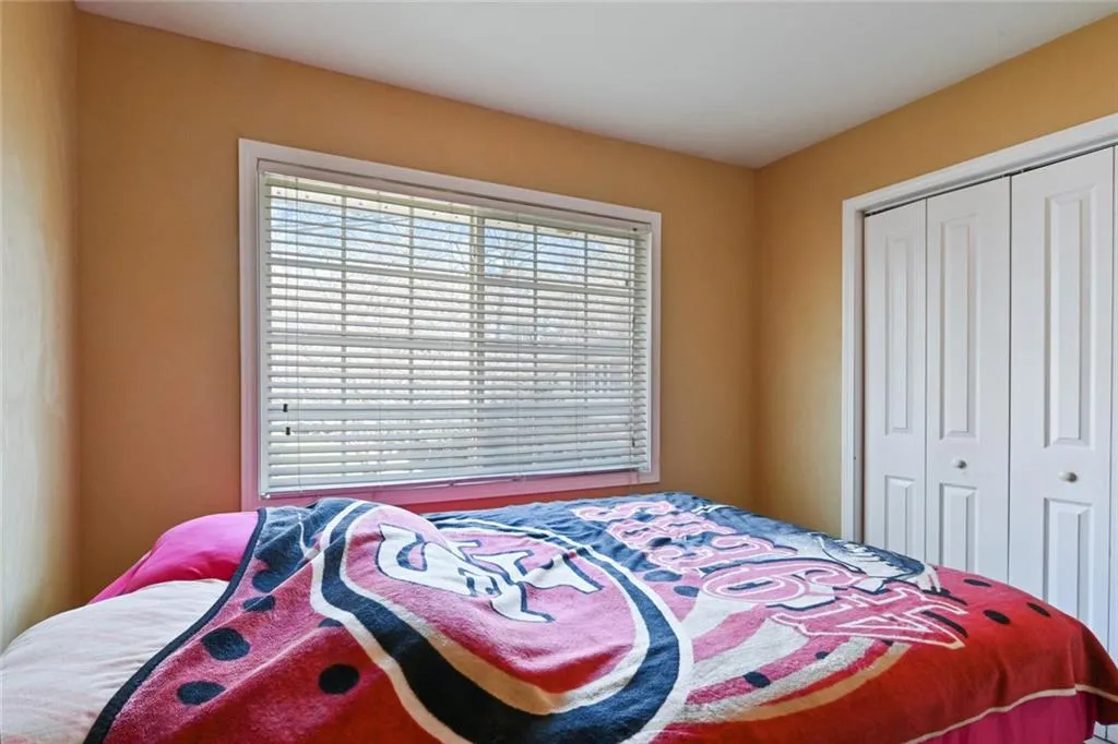 6940 Roswell Road Unit 6c, Atlanta, Georgia 30328, 2 Bedrooms Bedrooms, ,1 BathroomBathrooms,Residential,Sold,6940 Roswell Road Unit 6c,6835643