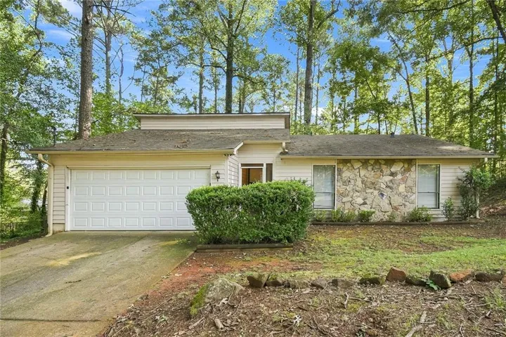1515 Captain Thomas Court, Marietta, Georgia 30066