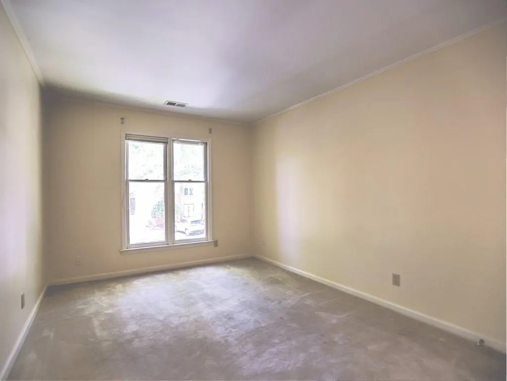 302 Garden Court Unit 302, Sandy Springs, Georgia 30328, 3 Bedrooms Bedrooms, ,2 BathroomsBathrooms,Residential,Sold,302 Garden Court Unit 302,6767165