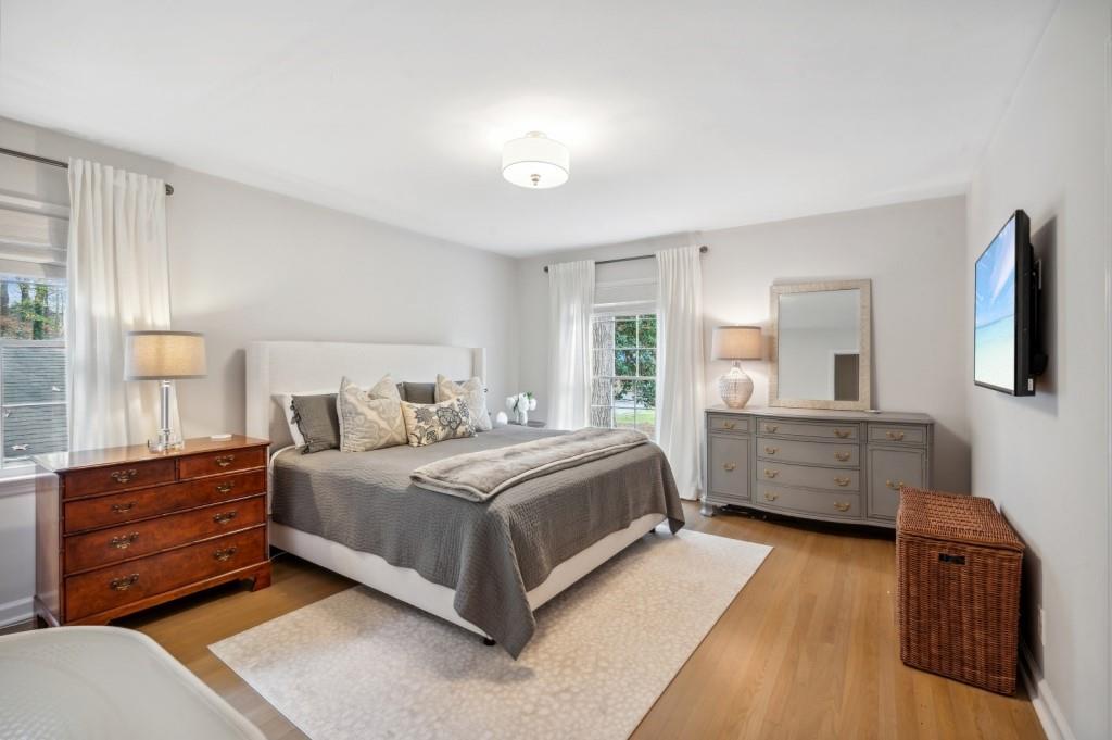 820 Starlight Circle, Sandy Springs, Georgia 30342, 3 Bedrooms Bedrooms, ,3 BathroomsBathrooms,Residential,Sold,820 Starlight Circle,7338852