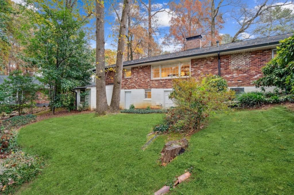 820 Starlight Circle, Sandy Springs, Georgia 30342, 3 Bedrooms Bedrooms, ,3 BathroomsBathrooms,Residential,Sold,820 Starlight Circle,7338852