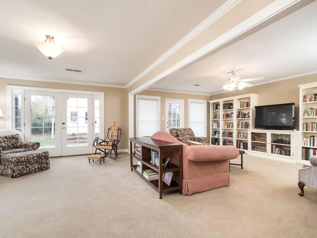 7235 Northgreen Drive, Sandy Springs, Georgia 30328, 4 Bedrooms Bedrooms, ,3 BathroomsBathrooms,Residential,Sold,7235 Northgreen Drive,5974681