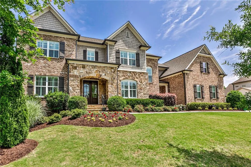 110 Spalding Trace, Sandy Springs, Georgia 30350, 6 Bedrooms Bedrooms, ,5 BathroomsBathrooms,Residential,Sold,110 Spalding Trace,7224323