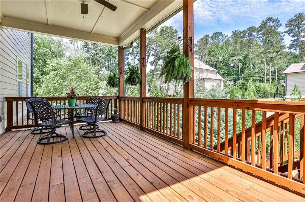 110 Spalding Trace, Sandy Springs, Georgia 30350, 6 Bedrooms Bedrooms, ,5 BathroomsBathrooms,Residential,Sold,110 Spalding Trace,7224323