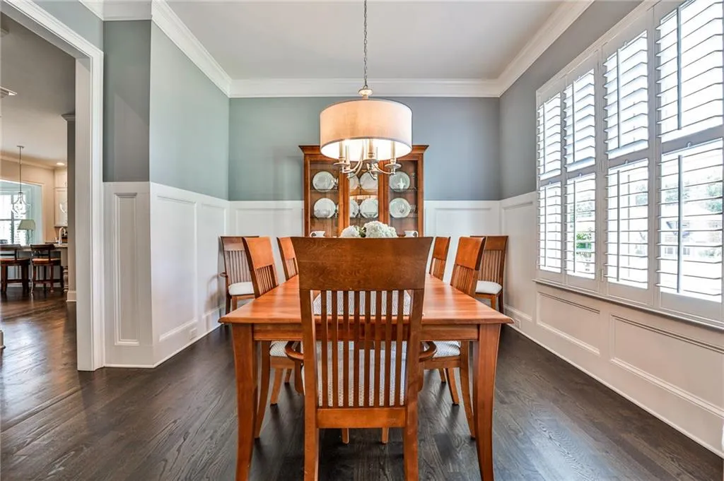 110 Spalding Trace, Sandy Springs, Georgia 30350, 6 Bedrooms Bedrooms, ,5 BathroomsBathrooms,Residential,Sold,110 Spalding Trace,7224323