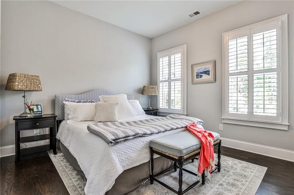 110 Spalding Trace, Sandy Springs, Georgia 30350, 6 Bedrooms Bedrooms, ,5 BathroomsBathrooms,Residential,Sold,110 Spalding Trace,7224323