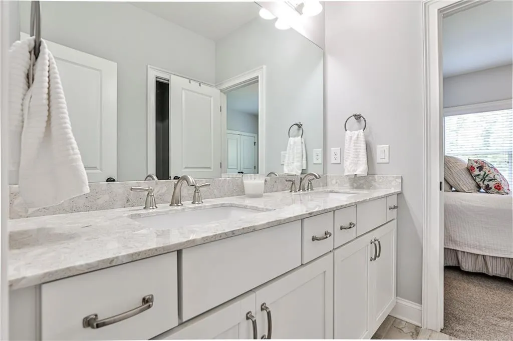 110 Spalding Trace, Sandy Springs, Georgia 30350, 6 Bedrooms Bedrooms, ,5 BathroomsBathrooms,Residential,Sold,110 Spalding Trace,7224323