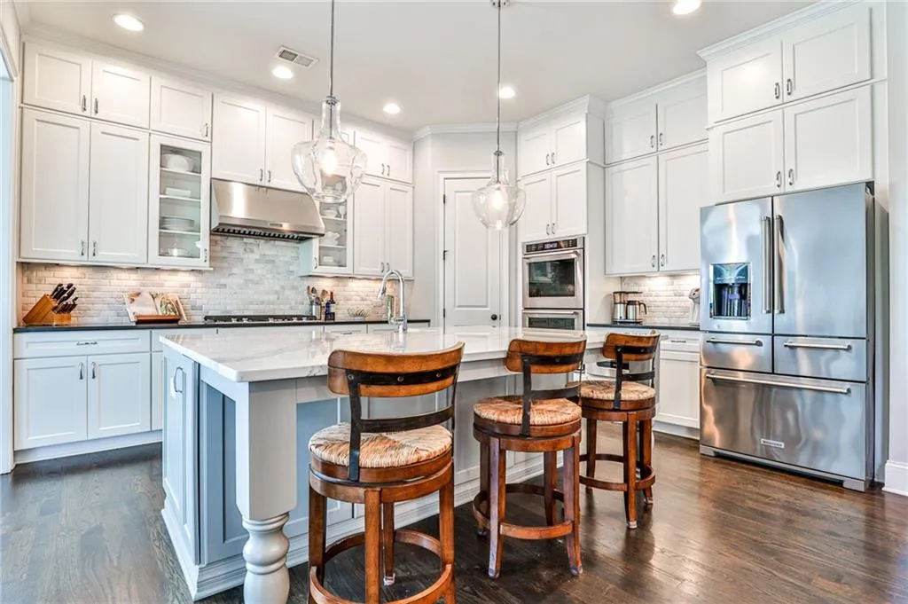 110 Spalding Trace, Sandy Springs, Georgia 30350, 6 Bedrooms Bedrooms, ,5 BathroomsBathrooms,Residential,Sold,110 Spalding Trace,7224323