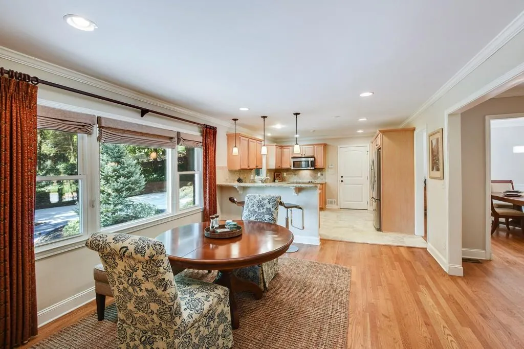 440 Montevallo Drive, Sandy Springs, Georgia 30342, 4 Bedrooms Bedrooms, ,3 BathroomsBathrooms,Residential,Sold,440 Montevallo Drive,5910273