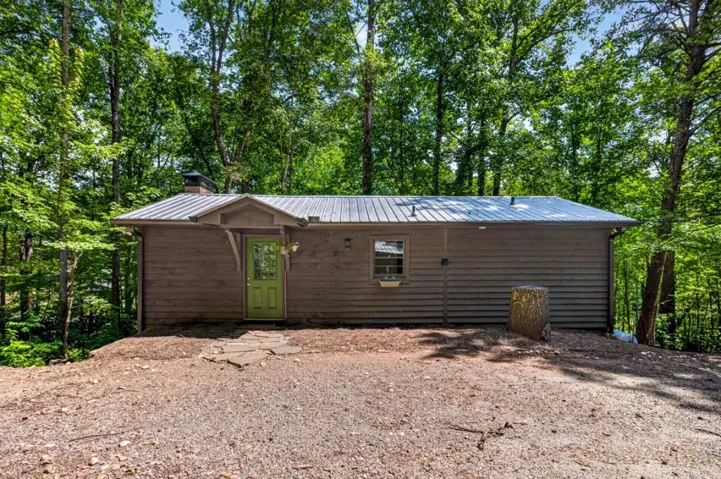 189 Fern Valley Road, Dawsonville, Georgia 30534