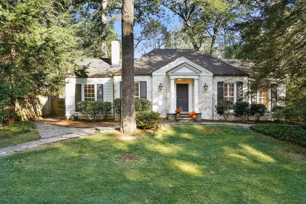 531 Spring Valley Road, Atlanta, Georgia 30318, 3 Bedrooms Bedrooms, ,2 BathroomsBathrooms,Residential,Sold,531 Spring Valley Road,5610318