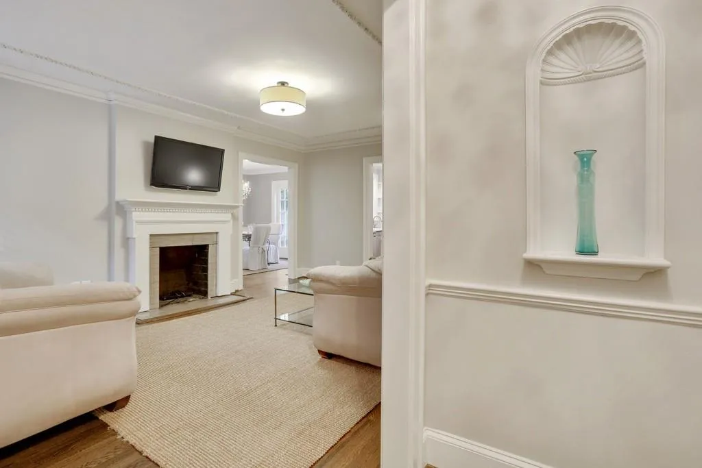 531 Spring Valley Road, Atlanta, Georgia 30318, 3 Bedrooms Bedrooms, ,2 BathroomsBathrooms,Residential,Sold,531 Spring Valley Road,5610318