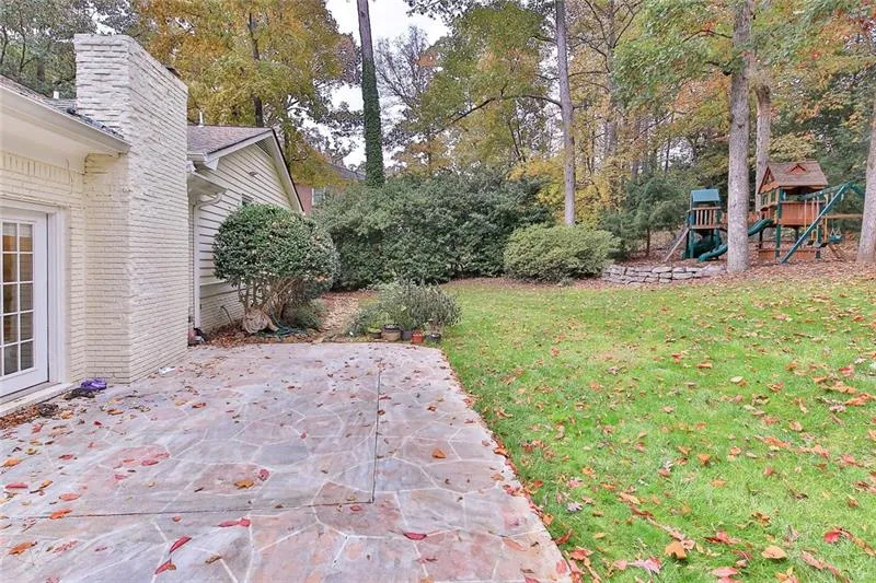 7245 Wynhill Drive, Atlanta, Georgia 30328, 3 Bedrooms Bedrooms, ,2 BathroomsBathrooms,Residential,Sold,7245 Wynhill Drive,6645105