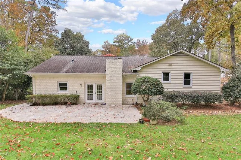 7245 Wynhill Drive, Atlanta, Georgia 30328, 3 Bedrooms Bedrooms, ,2 BathroomsBathrooms,Residential,Sold,7245 Wynhill Drive,6645105