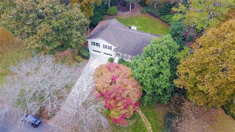 7245 Wynhill Drive, Atlanta, Georgia 30328, 3 Bedrooms Bedrooms, ,2 BathroomsBathrooms,Residential,Sold,7245 Wynhill Drive,6645105