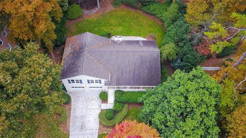 7245 Wynhill Drive, Atlanta, Georgia 30328, 3 Bedrooms Bedrooms, ,2 BathroomsBathrooms,Residential,Sold,7245 Wynhill Drive,6645105