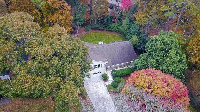 7245 Wynhill Drive, Atlanta, Georgia 30328, 3 Bedrooms Bedrooms, ,2 BathroomsBathrooms,Residential,Sold,7245 Wynhill Drive,6645105