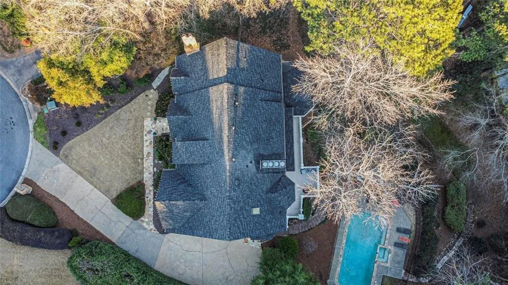 920 Curlew Court Nw, Atlanta, Georgia 30327, 7 Bedrooms Bedrooms, ,6 BathroomsBathrooms,Residential,Sold,920 Curlew Court Nw,7703793