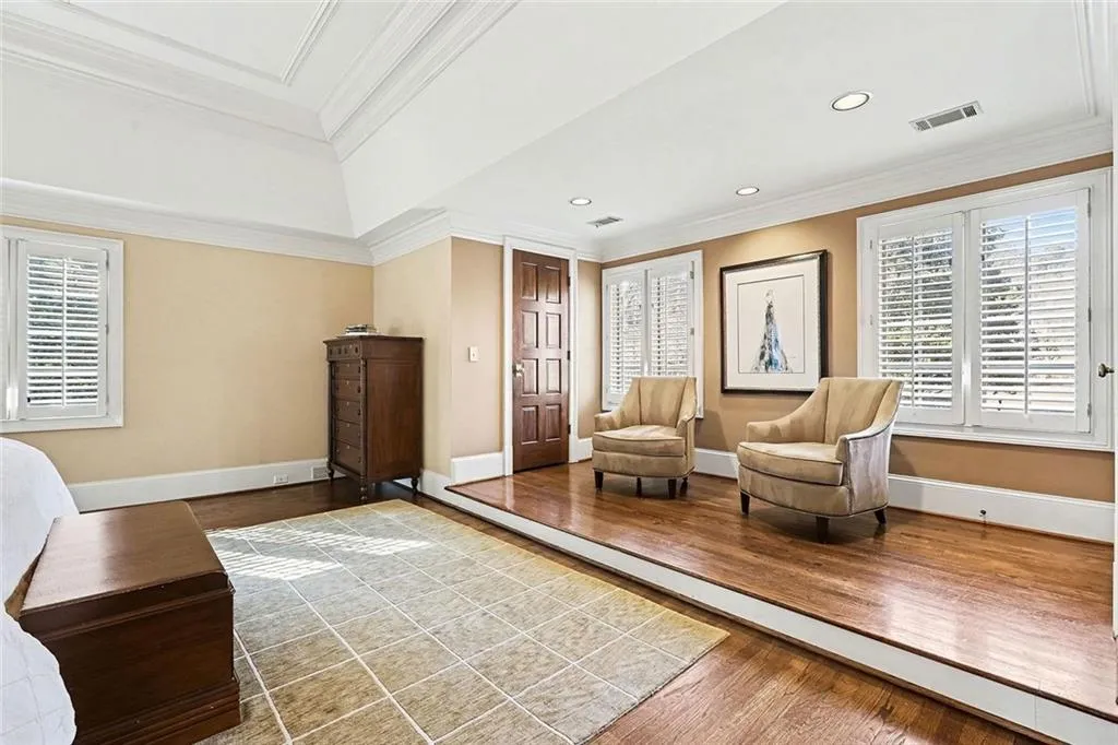 920 Curlew Court Nw, Atlanta, Georgia 30327, 7 Bedrooms Bedrooms, ,6 BathroomsBathrooms,Residential,Sold,920 Curlew Court Nw,7703793