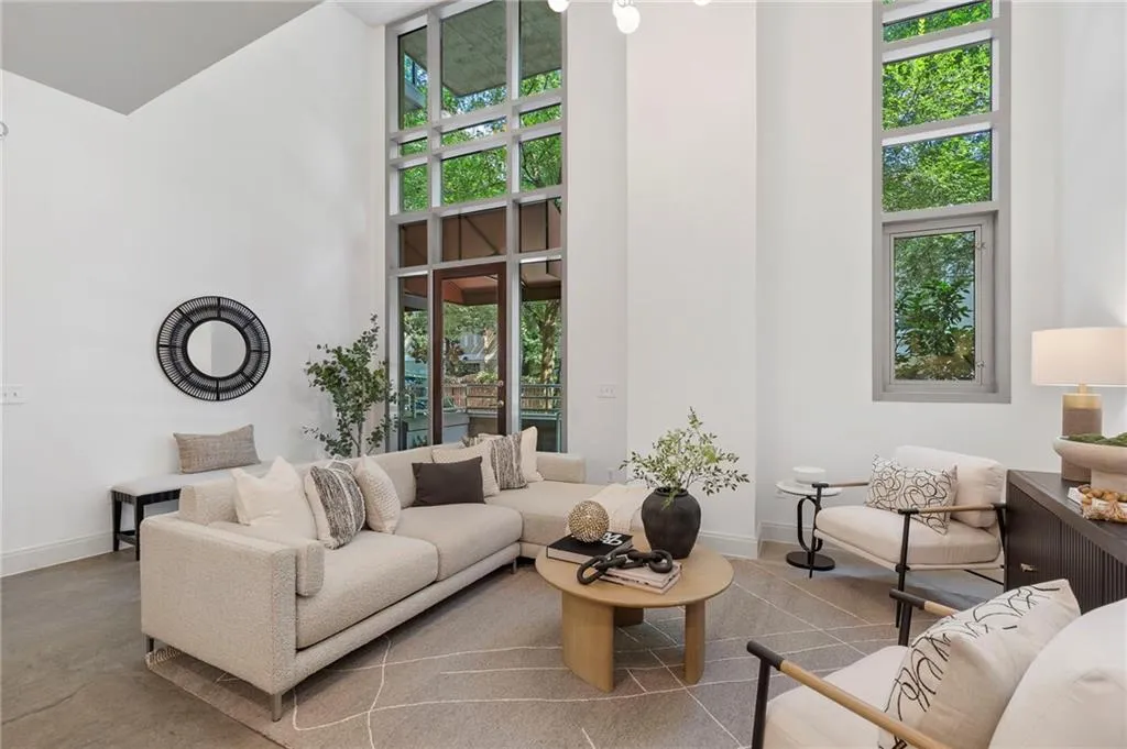 905 Juniper Street Ne Unit 116, Atlanta, Georgia 30309, 2 Bedrooms Bedrooms, ,1 BathroomBathrooms,Residential,For Sale,905 Juniper Street Ne Unit 116,7625611