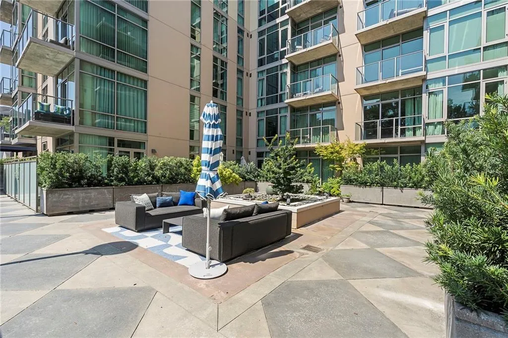 905 Juniper Street Ne Unit 116, Atlanta, Georgia 30309, 2 Bedrooms Bedrooms, ,1 BathroomBathrooms,Residential,For Sale,905 Juniper Street Ne Unit 116,7625611