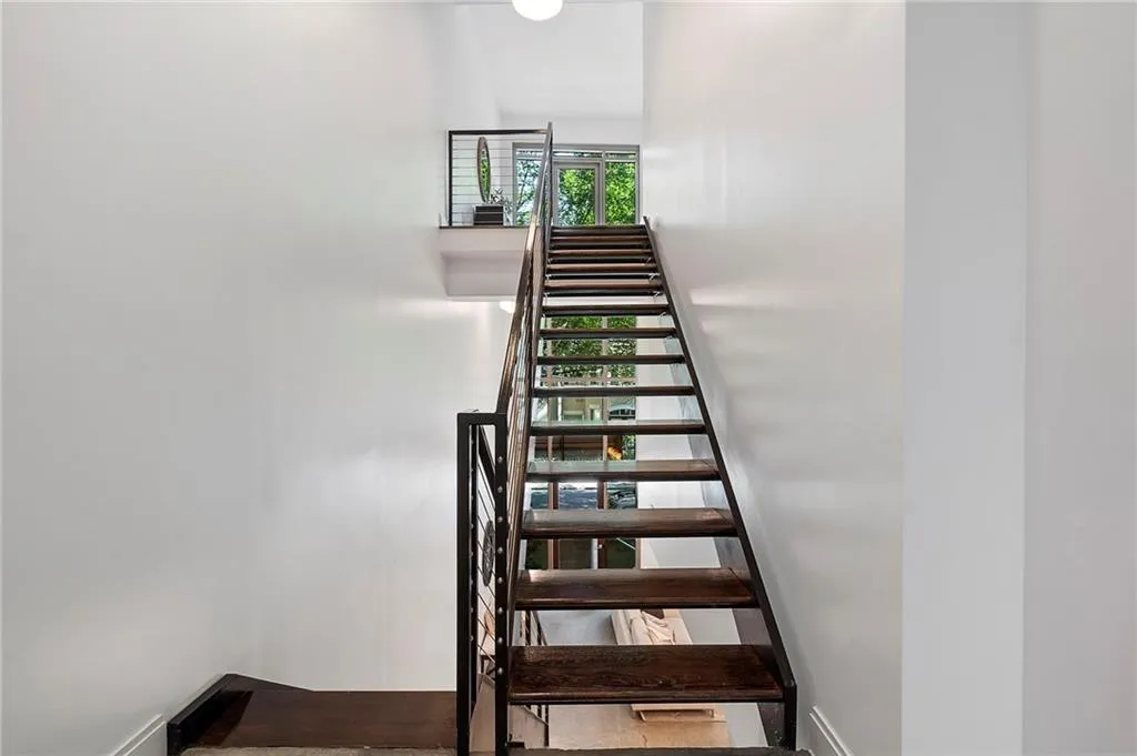 905 Juniper Street Ne Unit 116, Atlanta, Georgia 30309, 2 Bedrooms Bedrooms, ,1 BathroomBathrooms,Residential,For Sale,905 Juniper Street Ne Unit 116,7625611